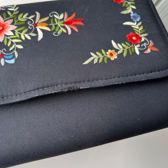 VTG 60s 70s Silk Embroidered Clutch Floral Black Evening Bag Talon Zipper Hong K - Picture 8 of 9